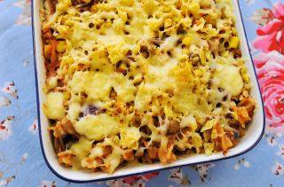 Tuna pasta bake